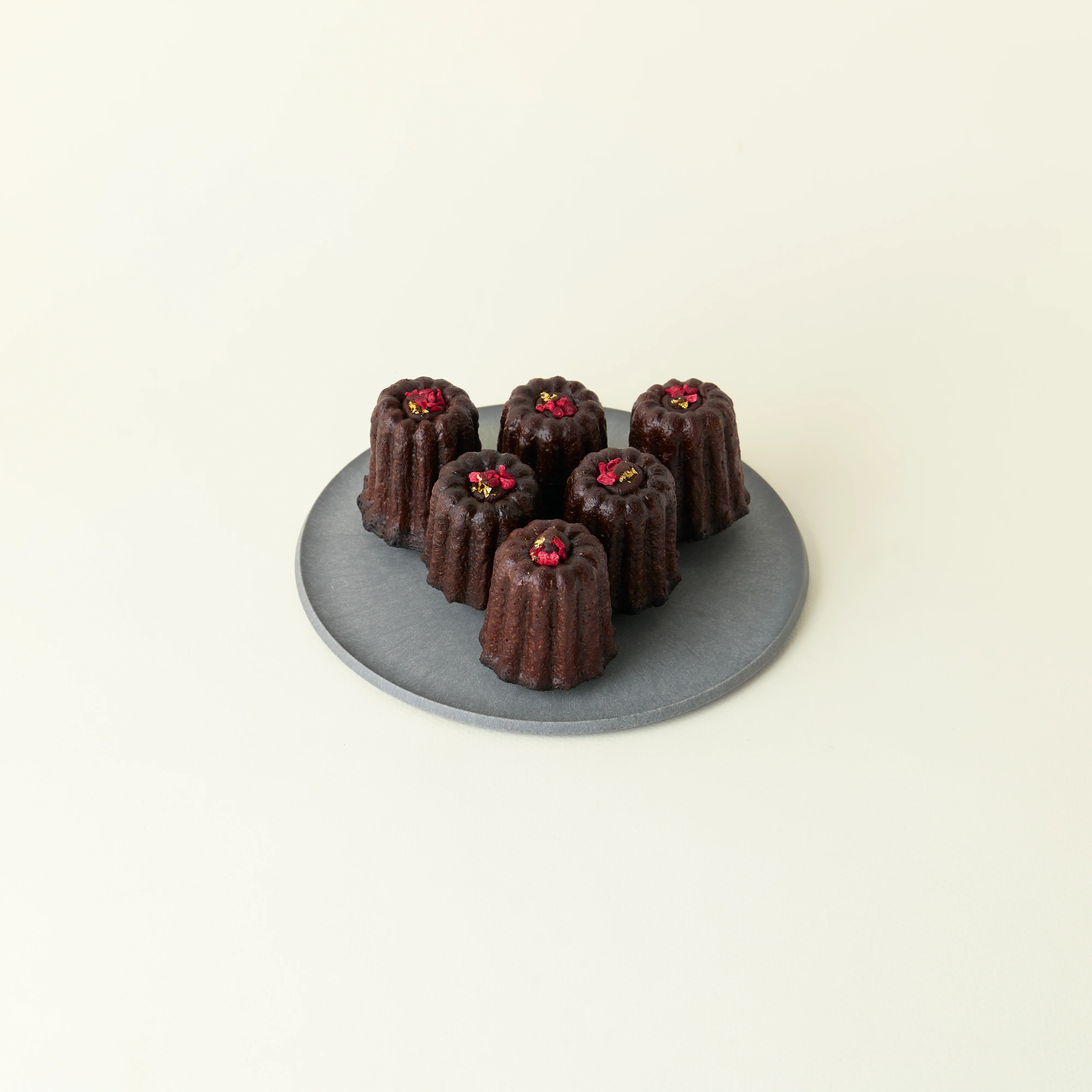 MATCHADO Chocolate Canelé Set (3pc/6pc) - Gold Leaf & Dried Raspberries - Image 3